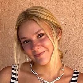 Alize Bakker